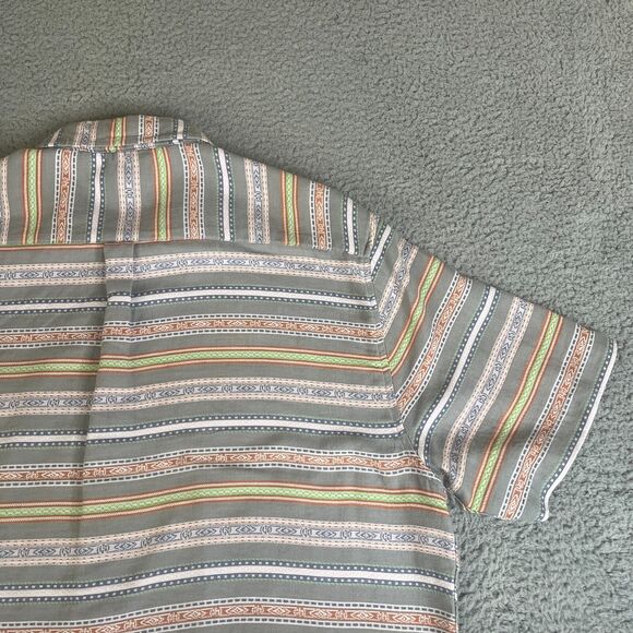 Carbon2Cobalt Shirt Mens XL Gray Green Button Short Sleeve Pocket  Aztec Tribal - Picture 5 of 12